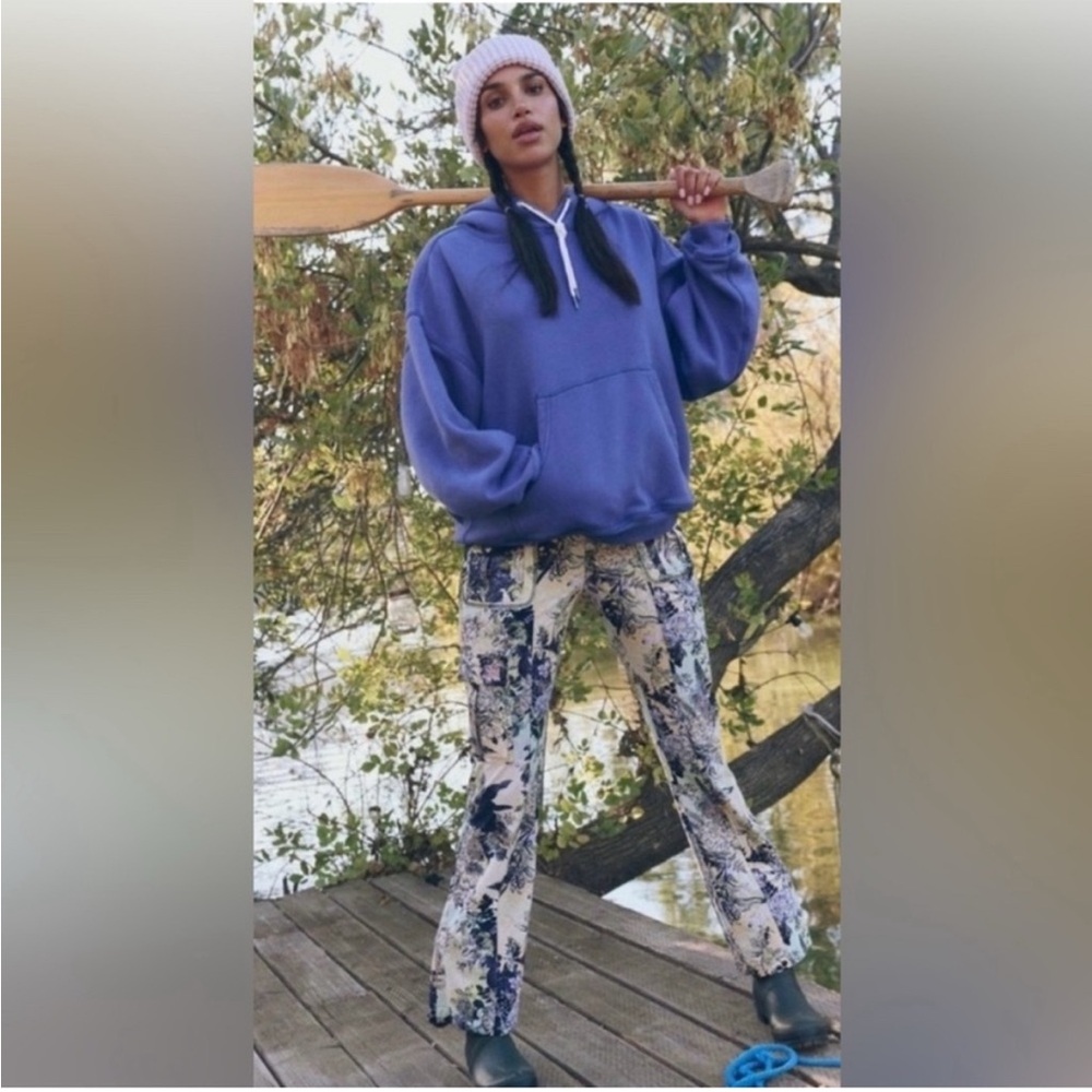 ISO!!!! PLEASEEE LMK IF YOU HAVE ANY!!!! FP cascade flare pant